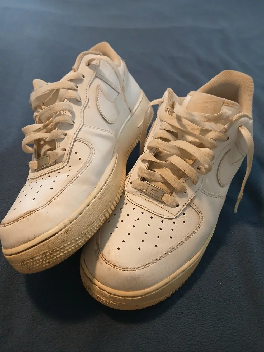 Nike classic low